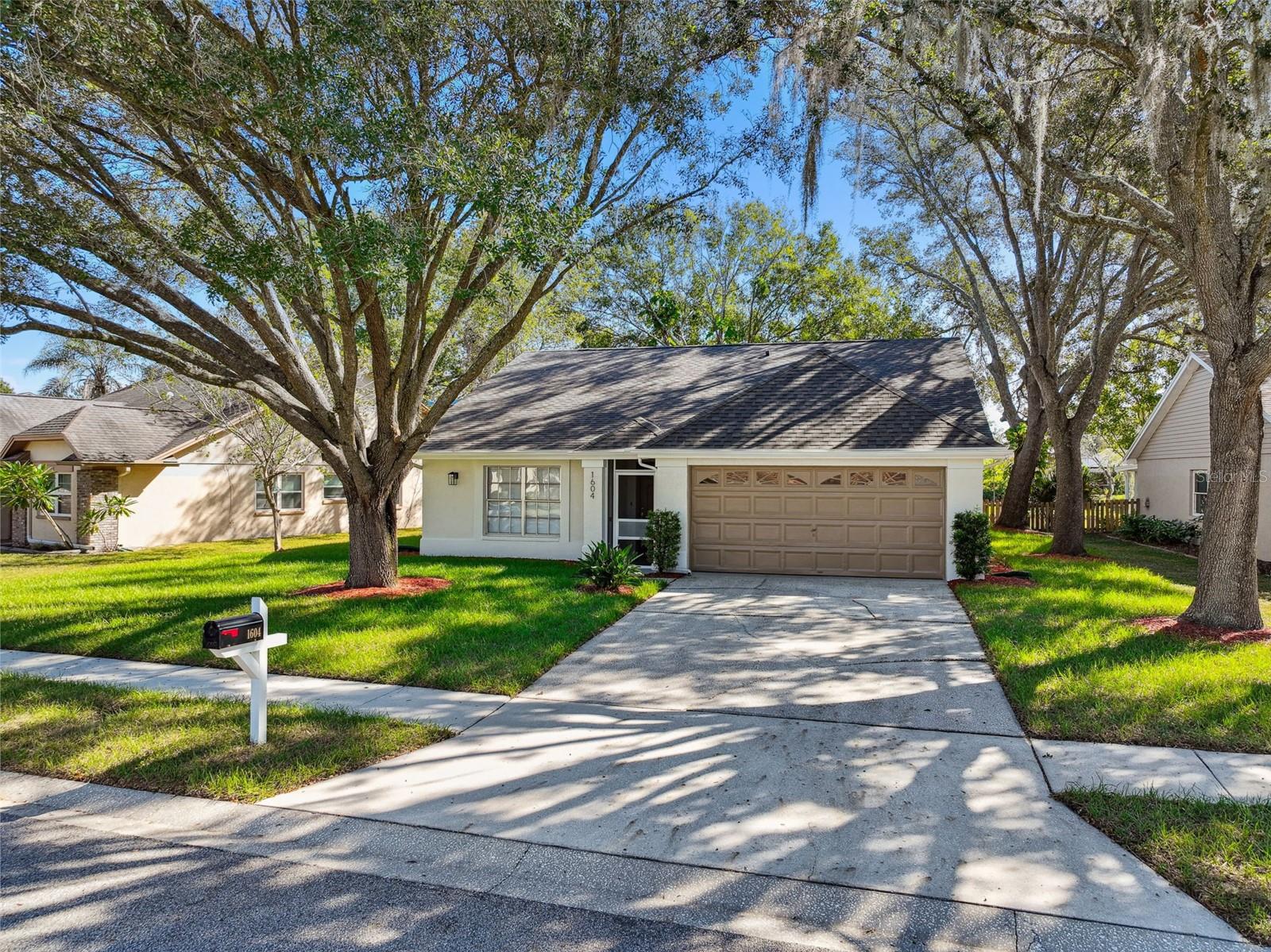 1604 COBBLER DR, LUTZ, FL, 33559
