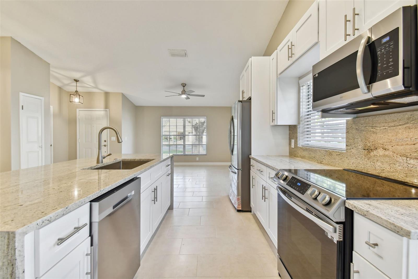 1604 COBBLER DR, LUTZ, FL, 33559