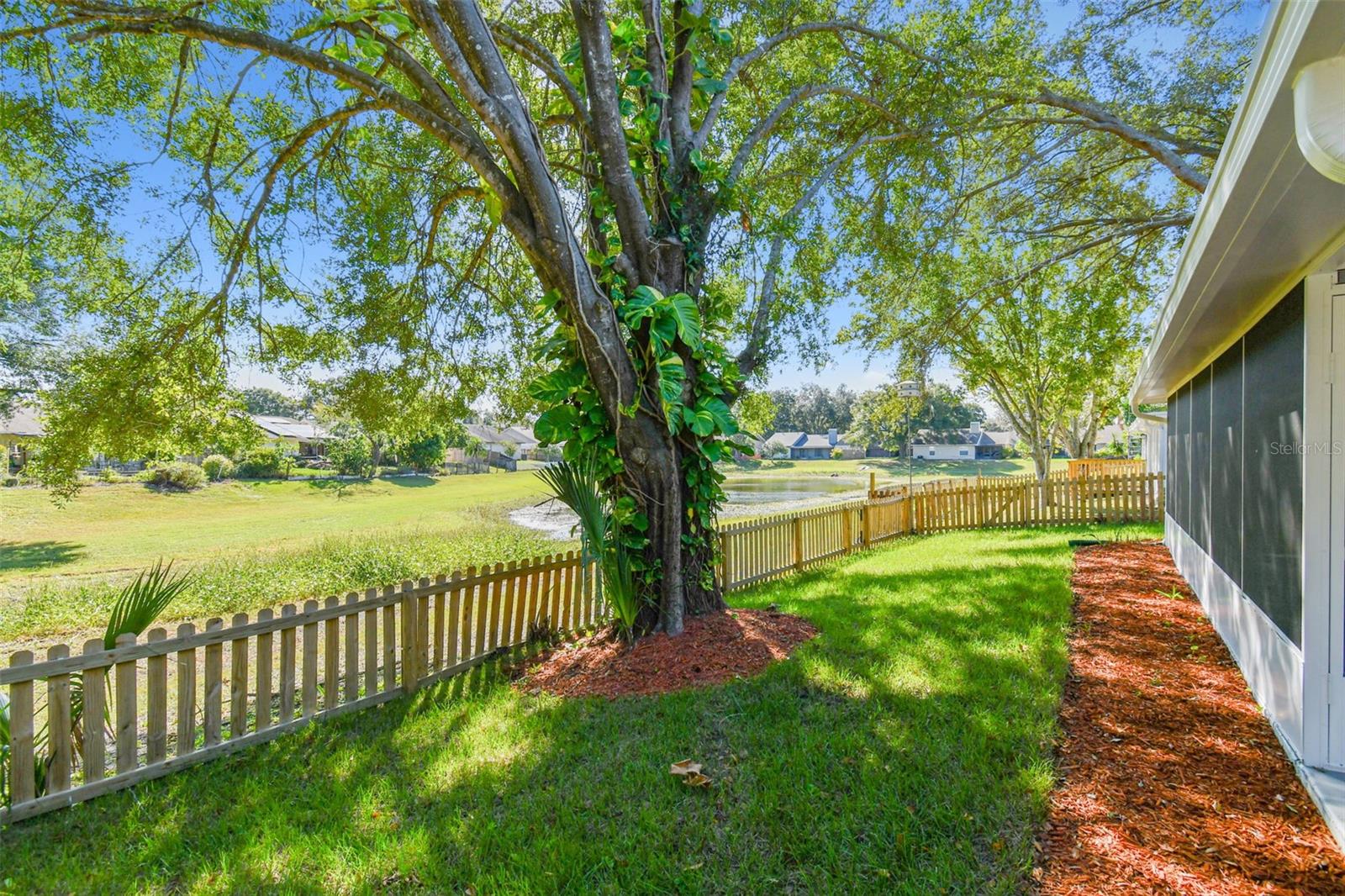 1604 COBBLER DR, LUTZ, FL, 33559