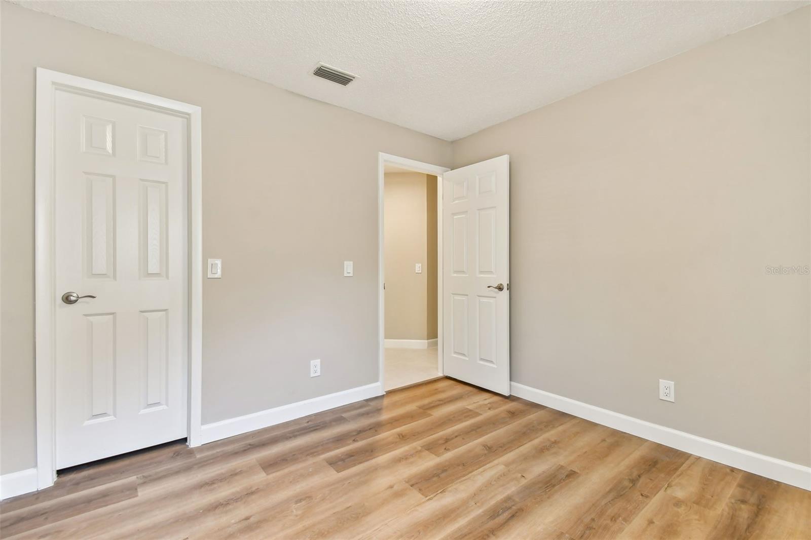 1604 COBBLER DR, LUTZ, FL, 33559