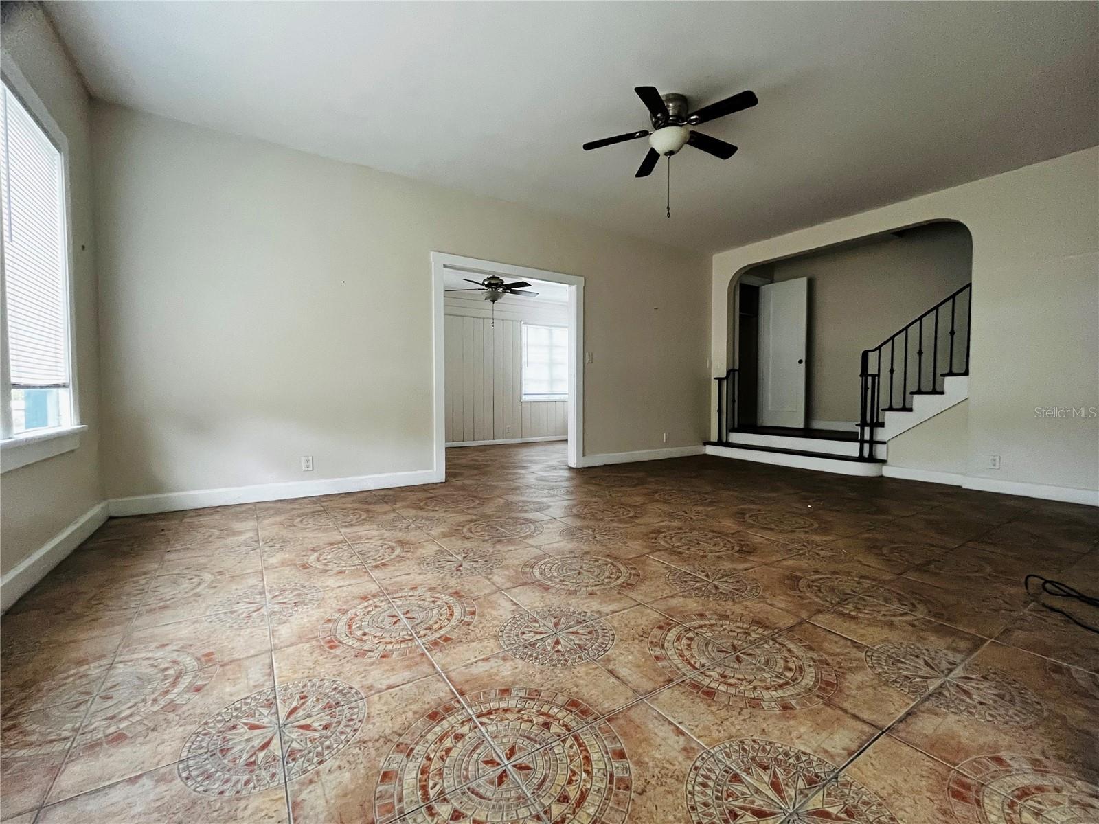 2800 DARTMOUTH AVE N, ST PETERSBURG, FL, 33713