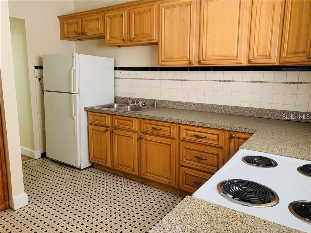 2800 DARTMOUTH AVE N, ST PETERSBURG, FL, 33713