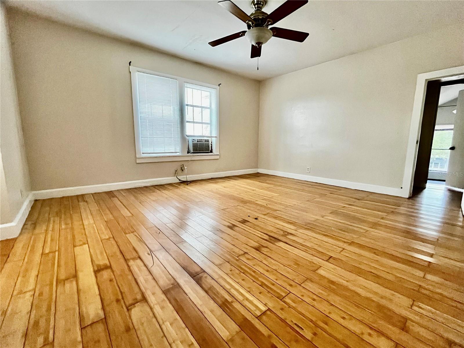 2800 DARTMOUTH AVE N, ST PETERSBURG, FL, 33713