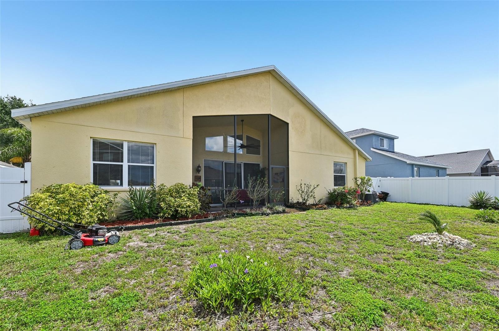 2517 YUKON CLIFF DR, RUSKIN, FL, 33570