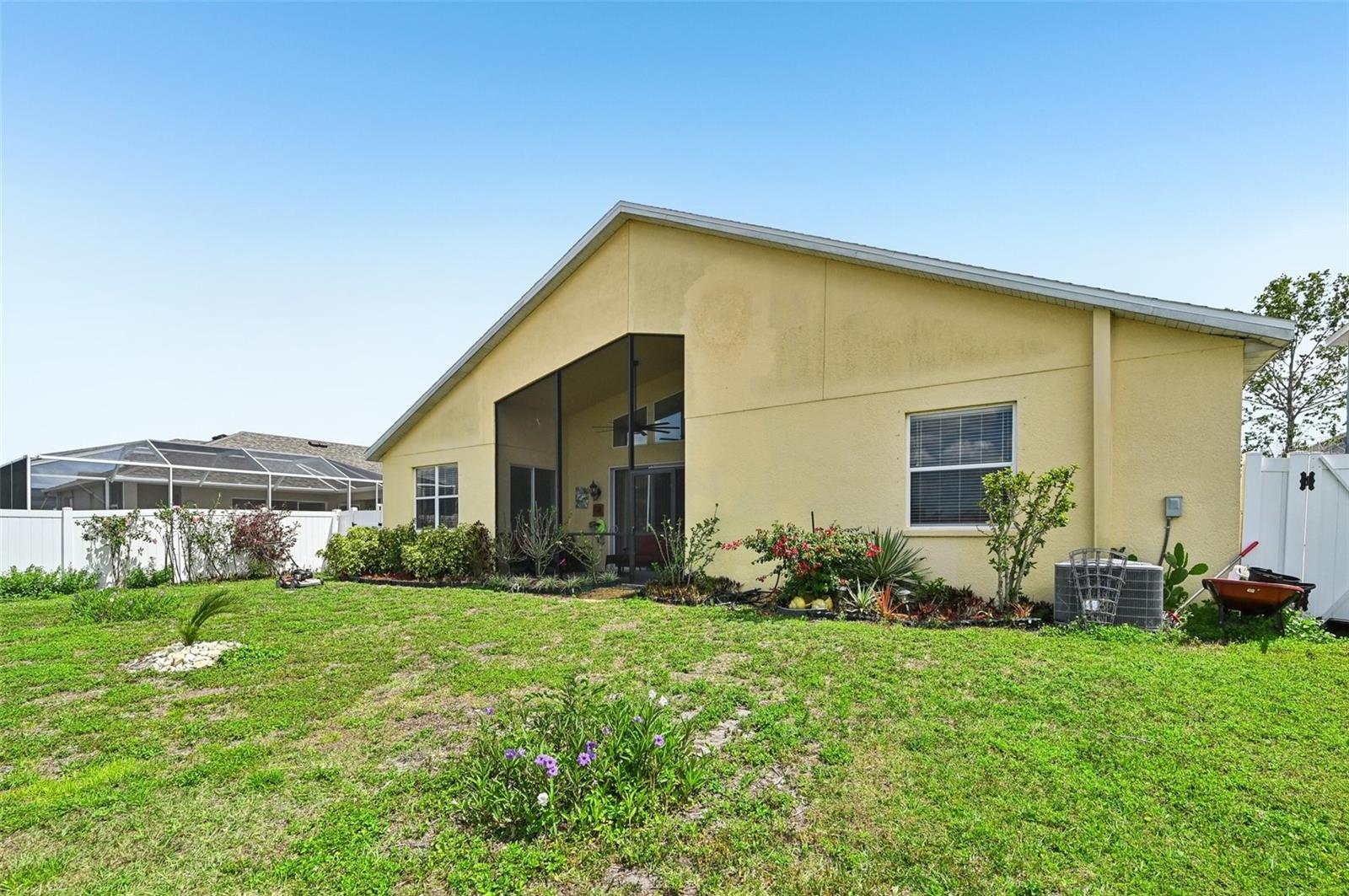 2517 YUKON CLIFF DR, RUSKIN, FL, 33570