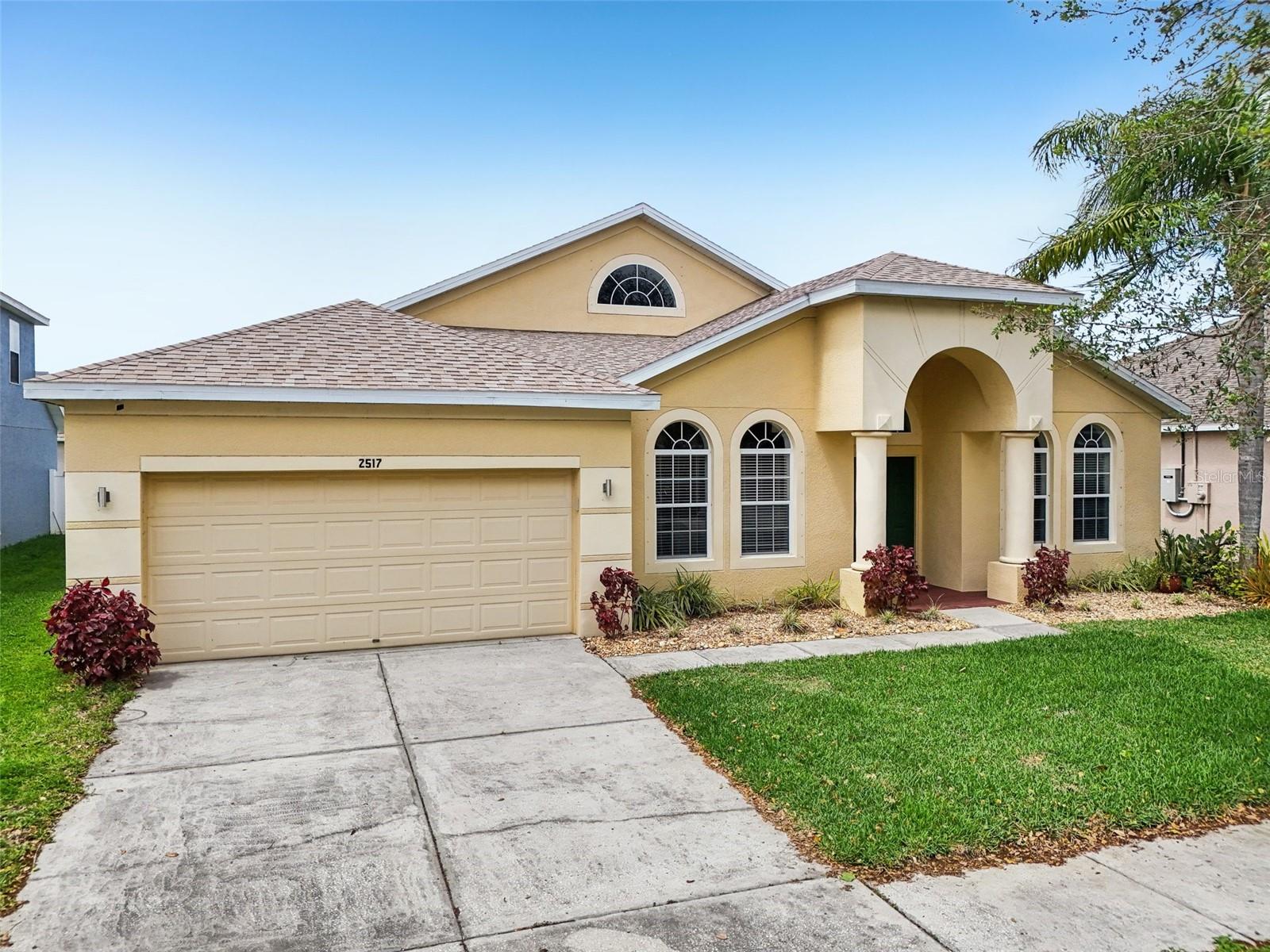 2517 YUKON CLIFF DR, RUSKIN, FL, 33570