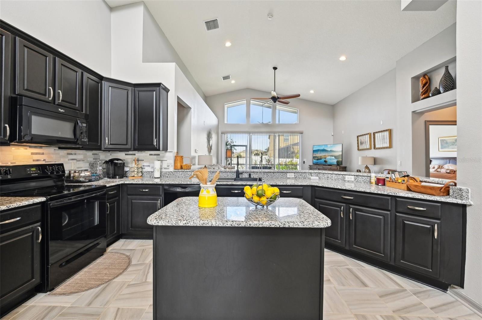 2517 YUKON CLIFF DR, RUSKIN, FL, 33570