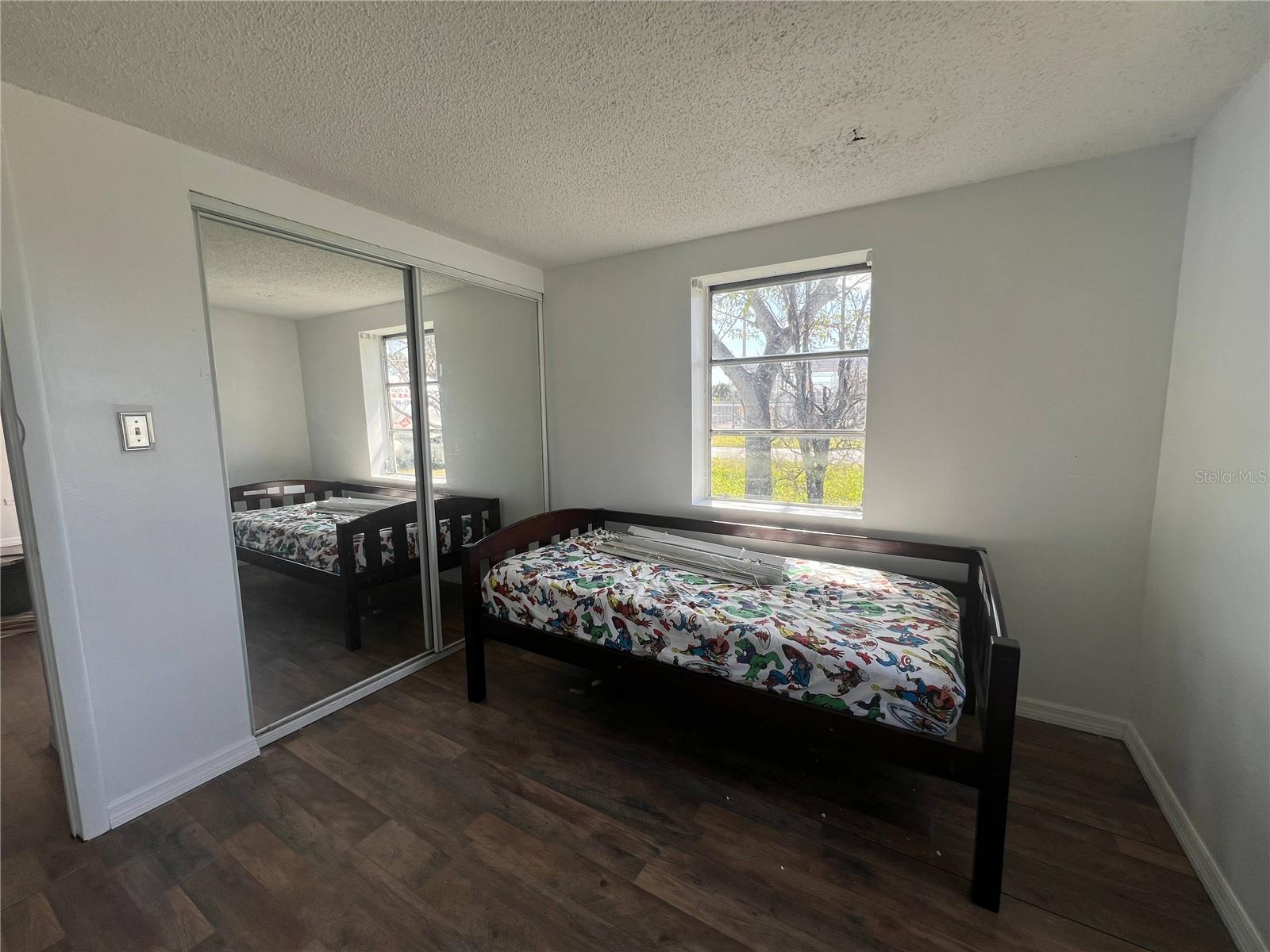 107 GROVE RD, VENICE, FL, 34293