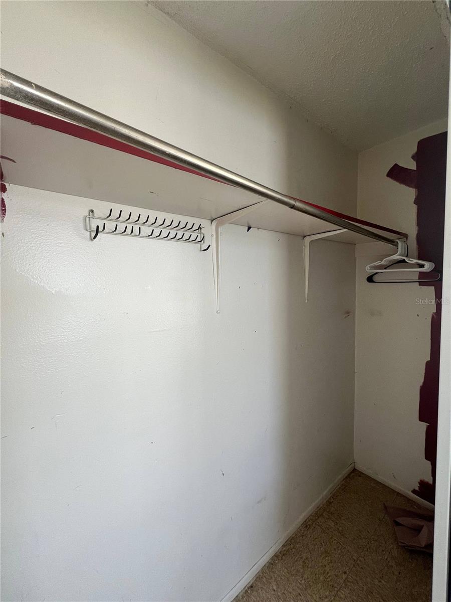 107 GROVE RD, VENICE, FL, 34293