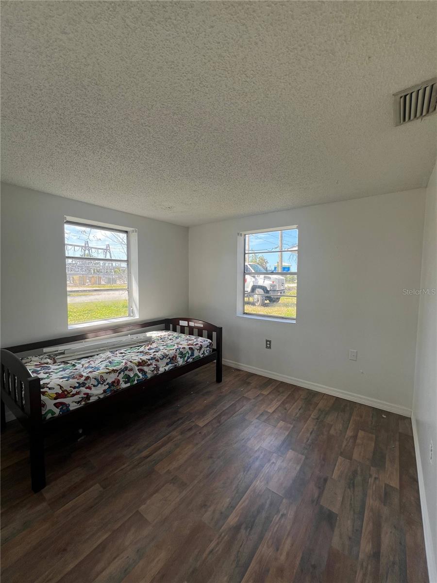 107 GROVE RD, VENICE, FL, 34293