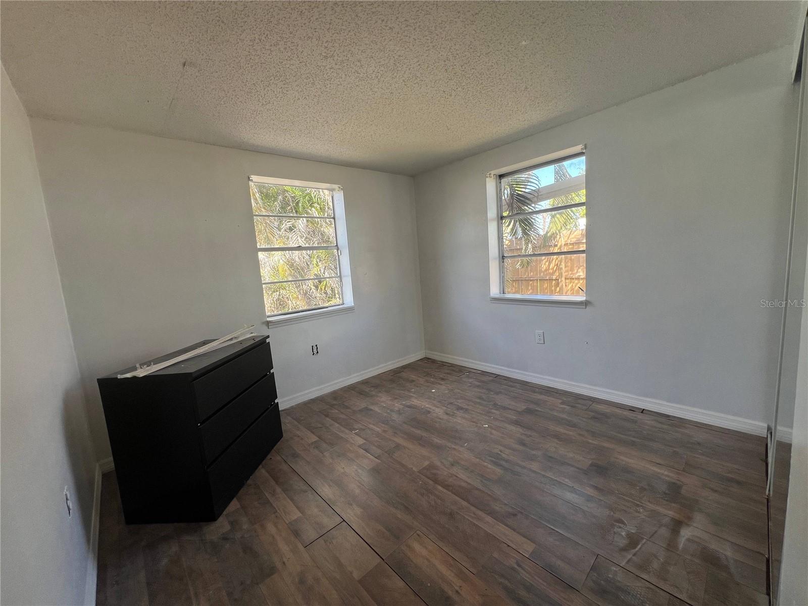 107 GROVE RD, VENICE, FL, 34293