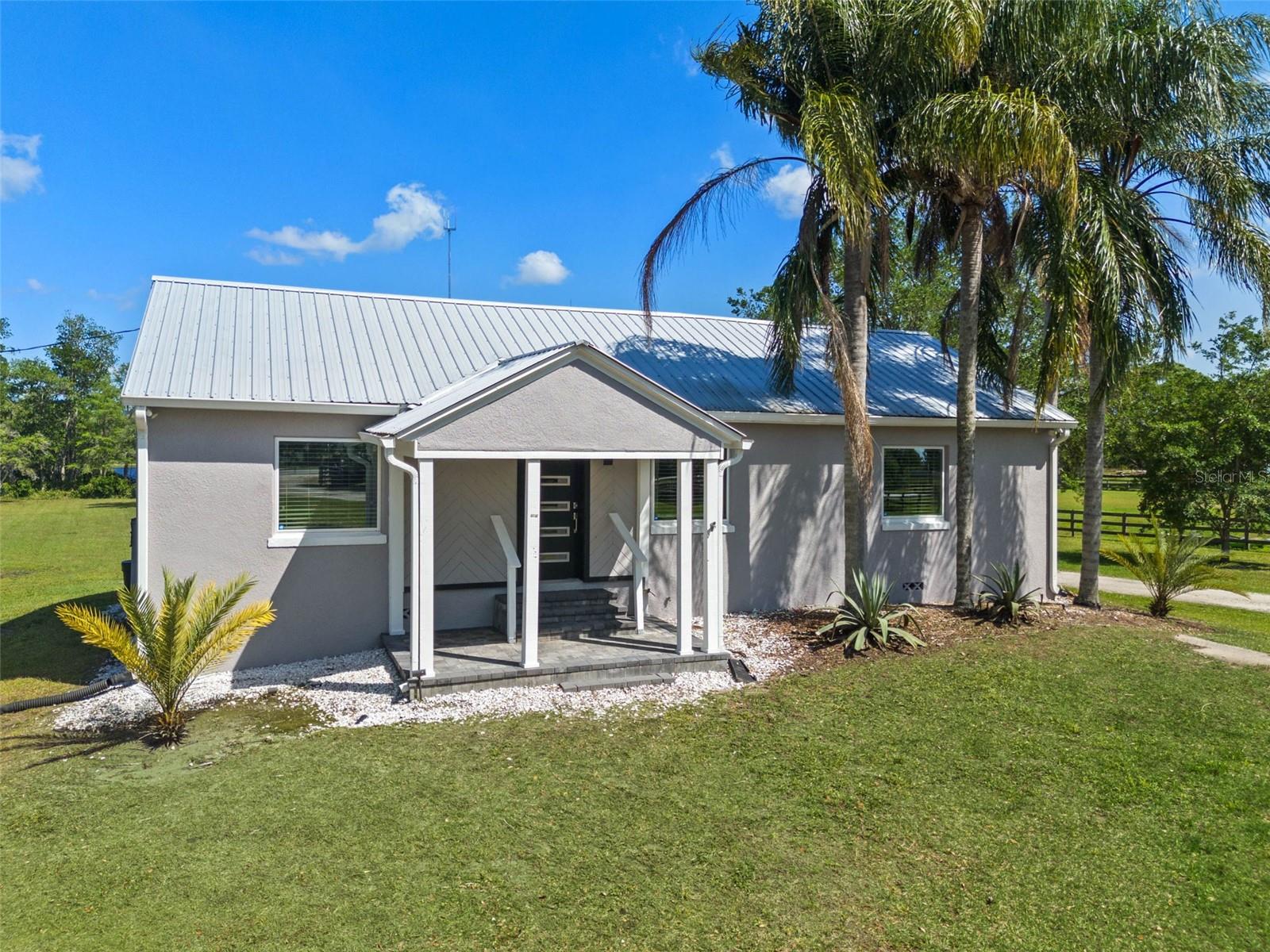18618 LAKE PICKETT RD, ORLANDO, FL, 32820