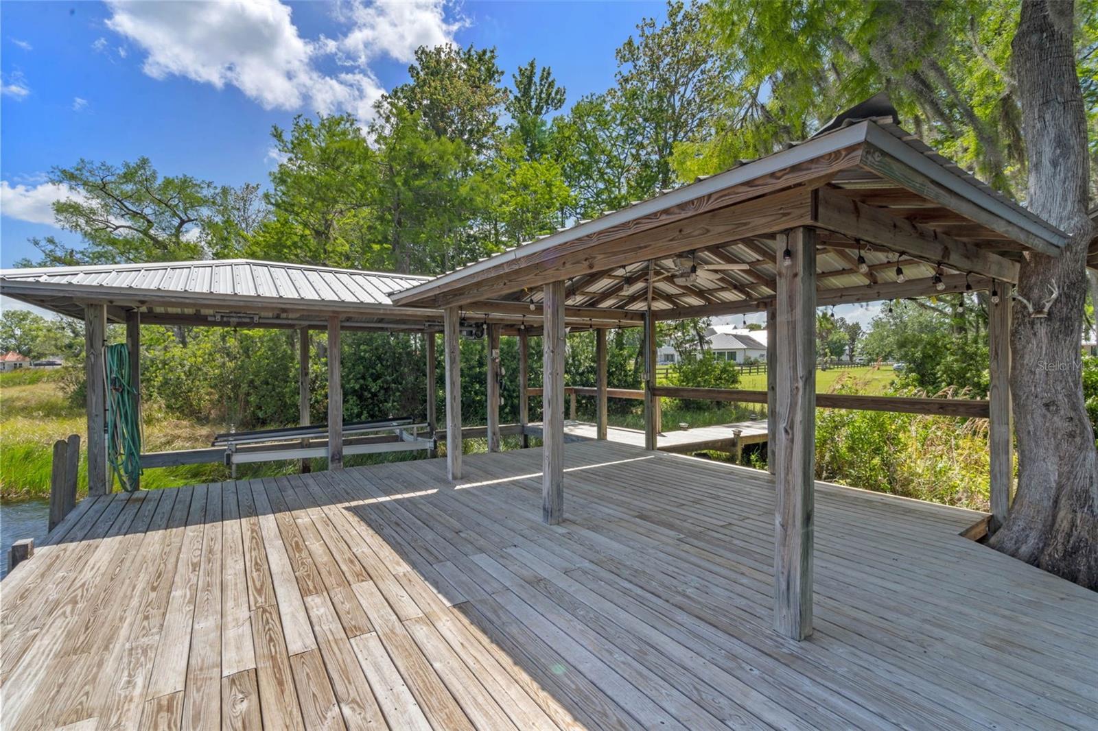 18618 LAKE PICKETT RD, ORLANDO, FL, 32820
