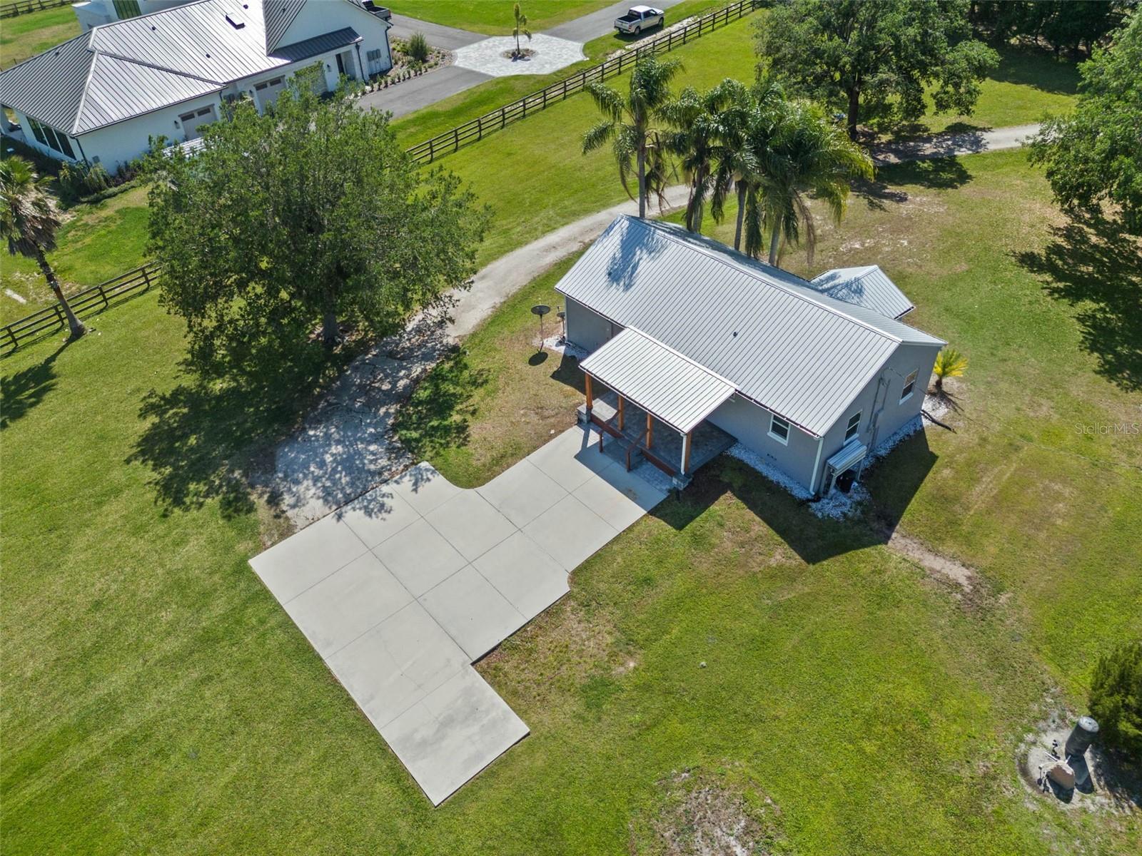 18618 LAKE PICKETT RD, ORLANDO, FL, 32820