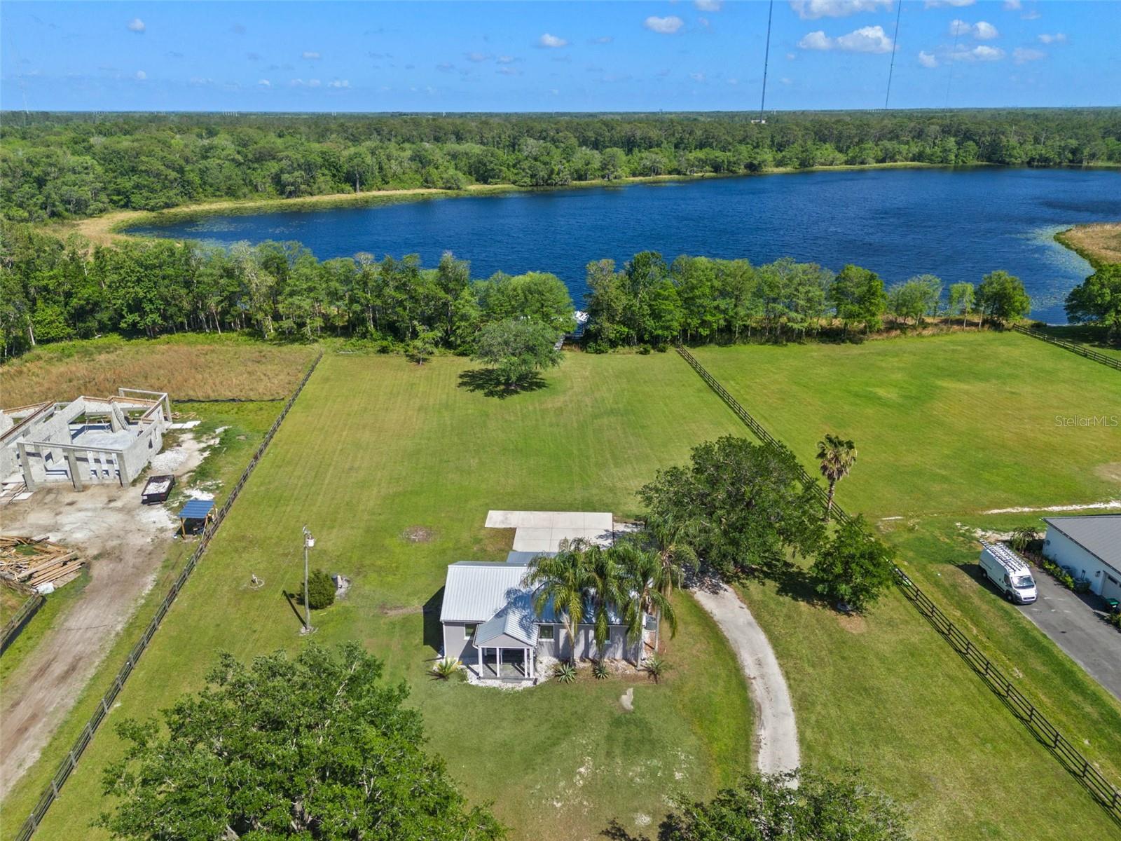 18618 LAKE PICKETT RD, ORLANDO, FL, 32820