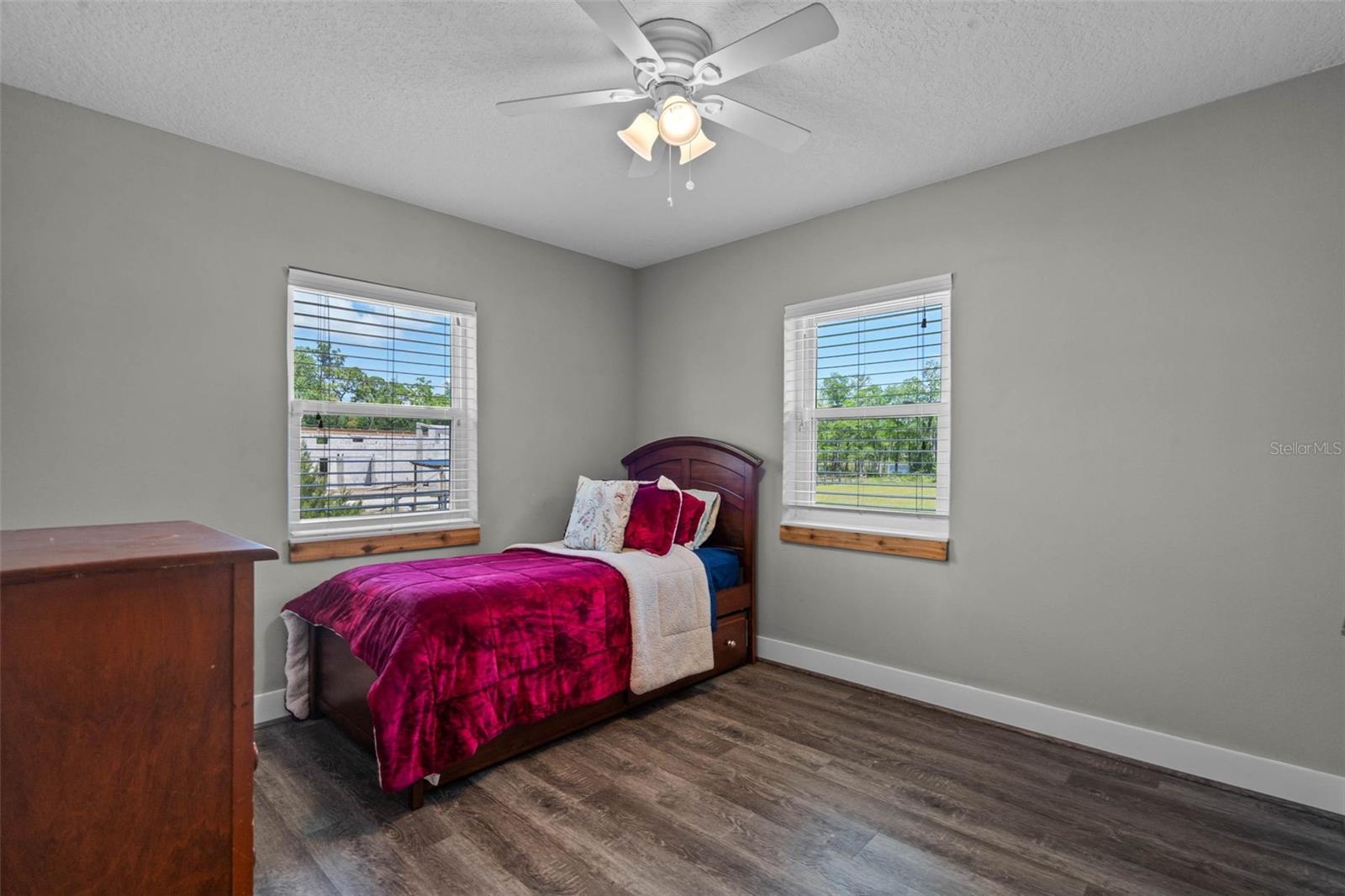 18618 LAKE PICKETT RD, ORLANDO, FL, 32820