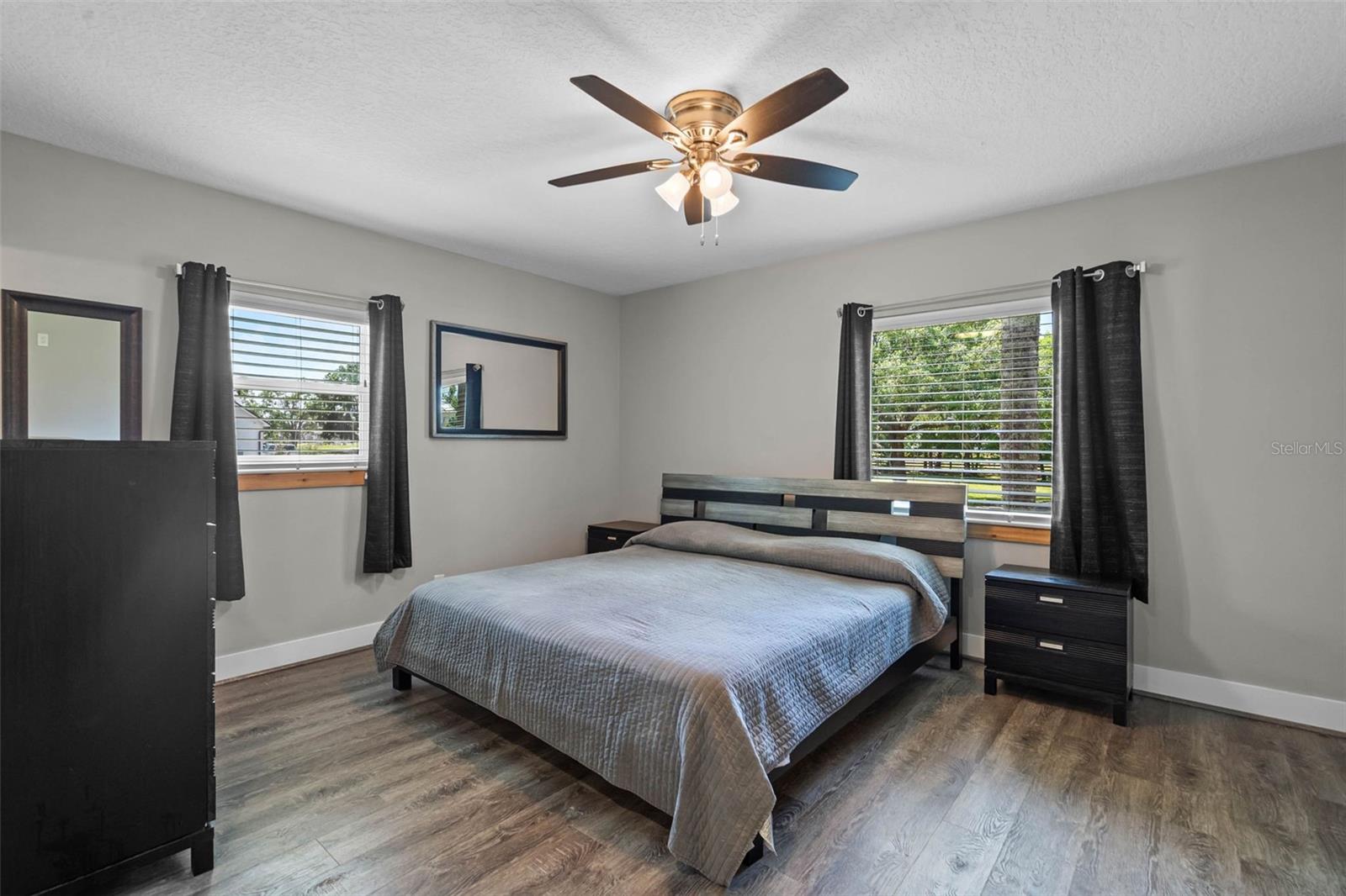 18618 LAKE PICKETT RD, ORLANDO, FL, 32820