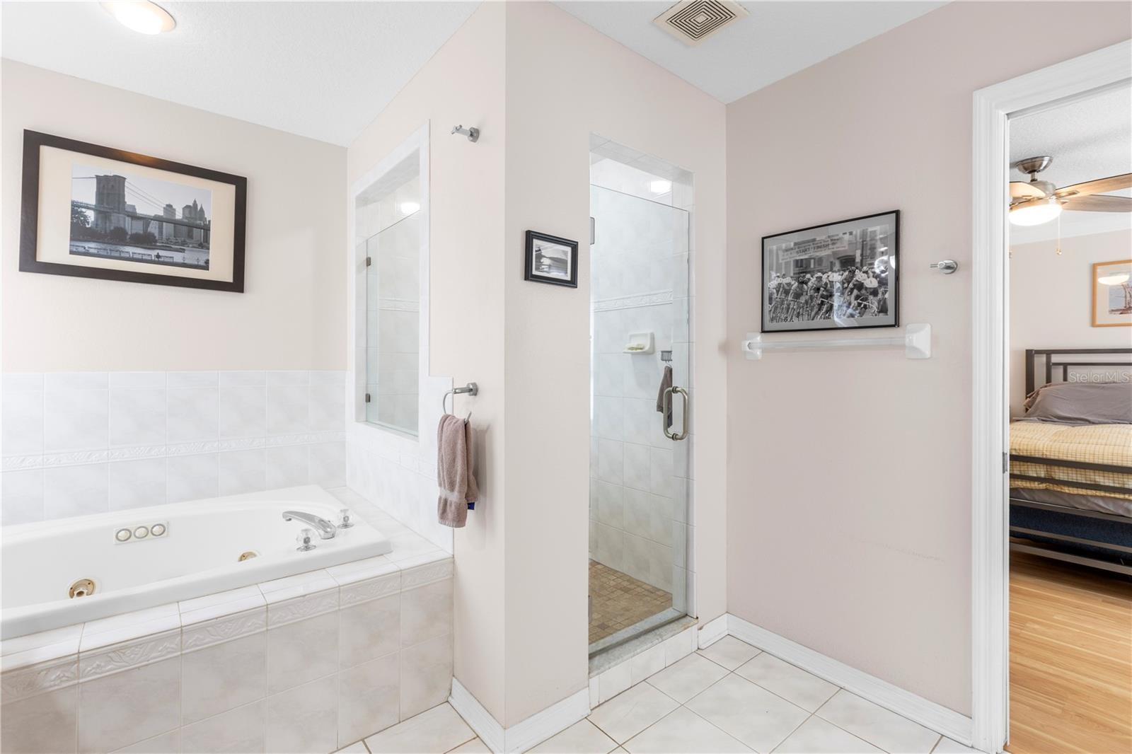6007 N SUWANEE AVE, TAMPA, FL, 33604