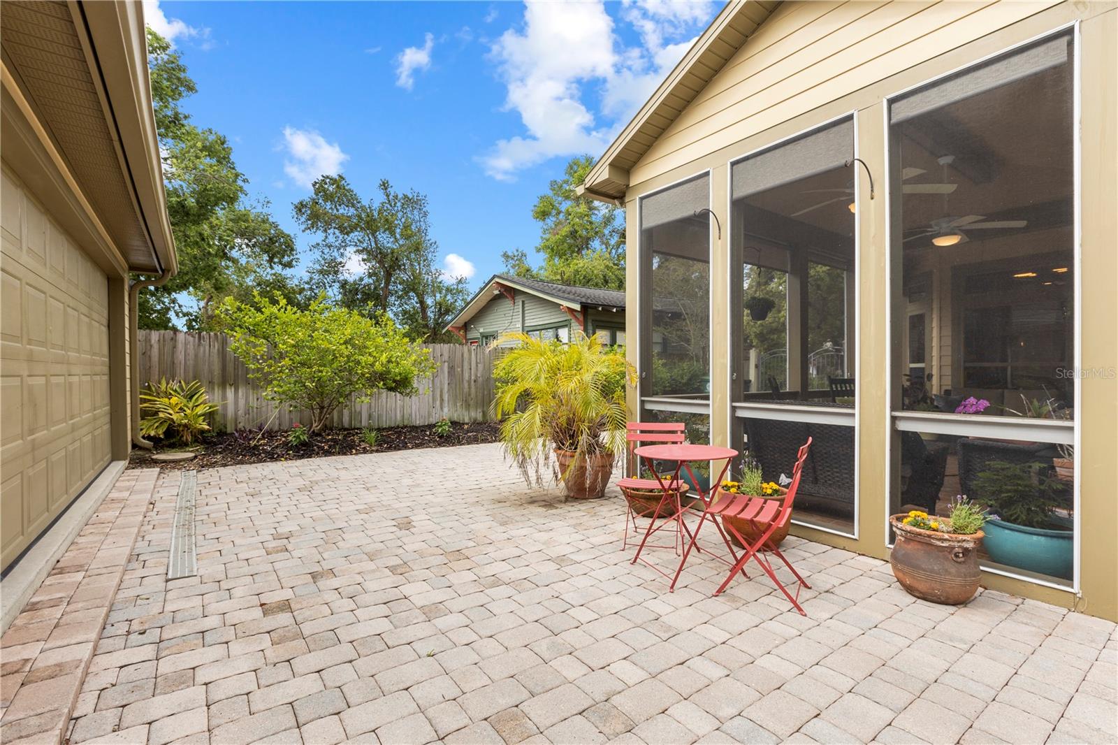 6007 N SUWANEE AVE, TAMPA, FL, 33604