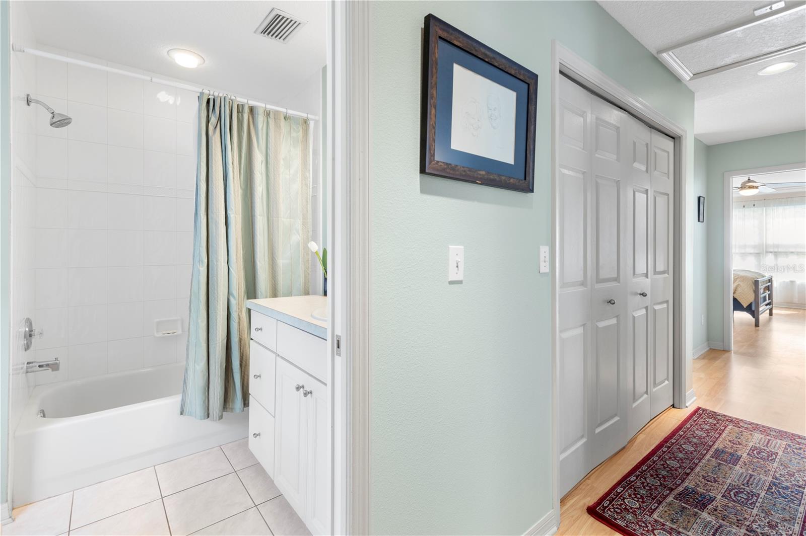 6007 N SUWANEE AVE, TAMPA, FL, 33604