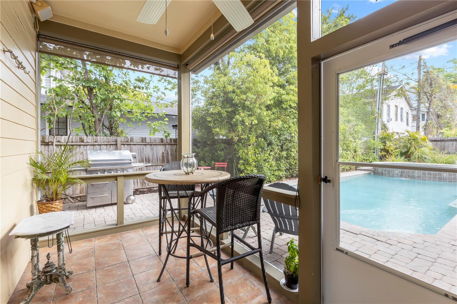 6007 N SUWANEE AVE, TAMPA, FL, 33604