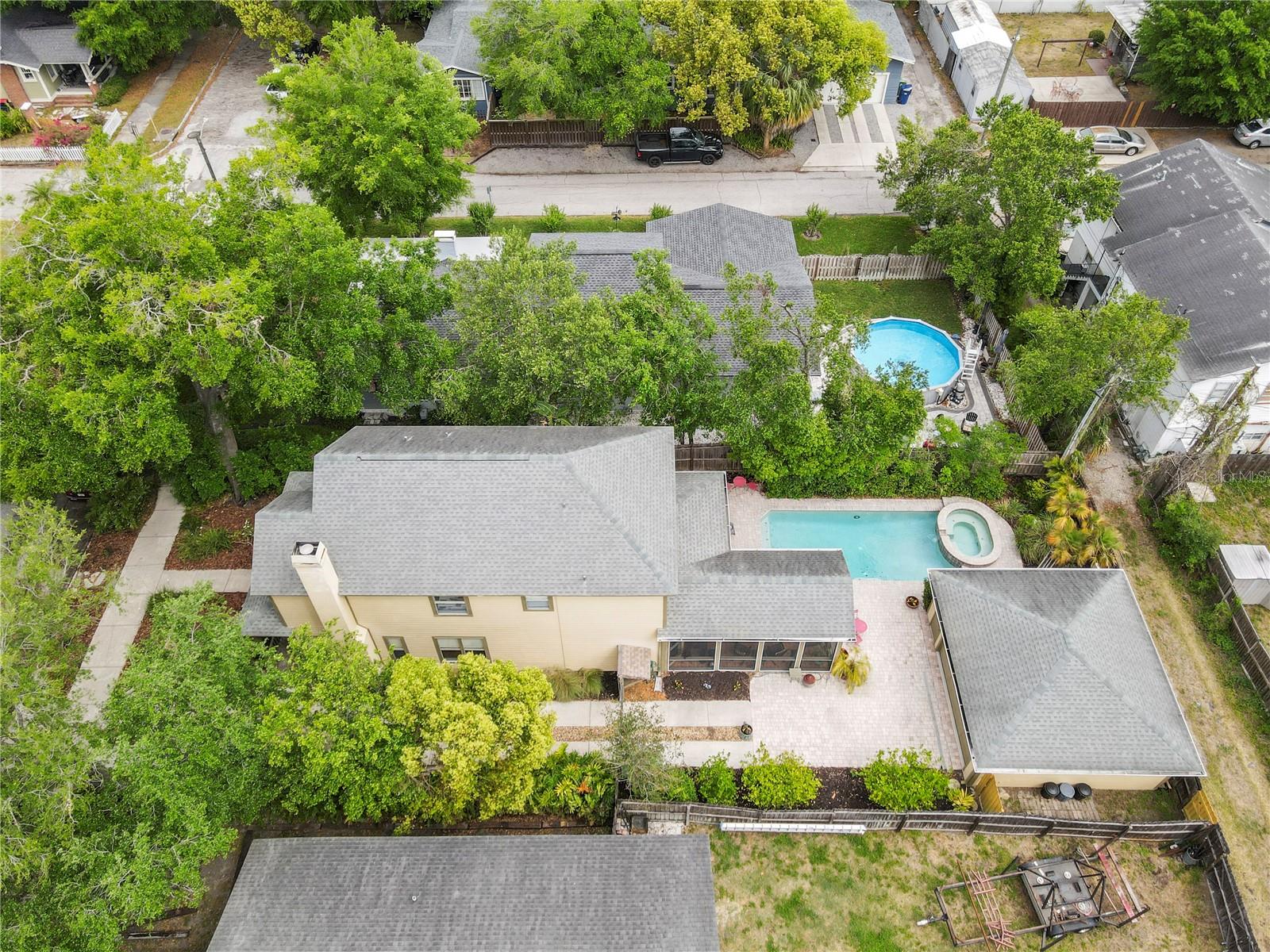 6007 N SUWANEE AVE, TAMPA, FL, 33604