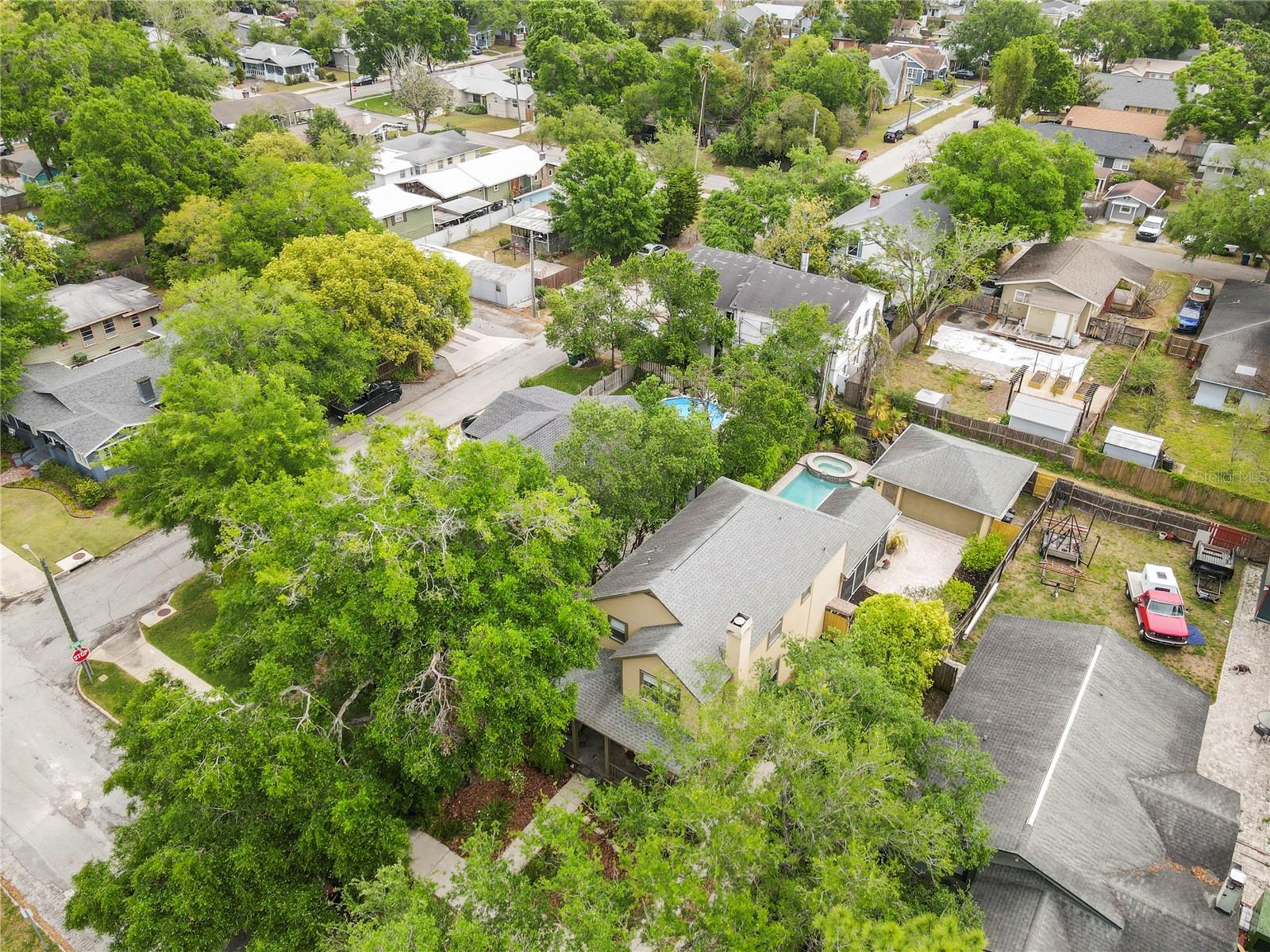 6007 N SUWANEE AVE, TAMPA, FL, 33604