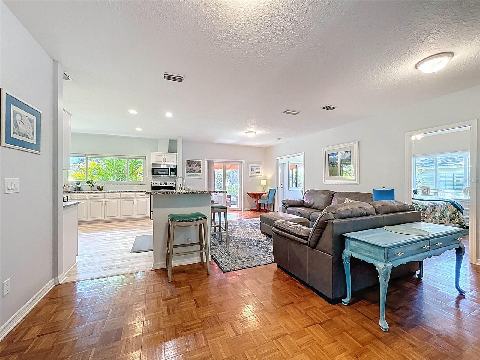 631 BAYNARD DR, TARPON SPRINGS, FL, 34689