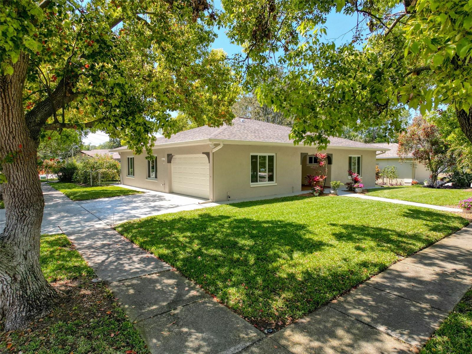 631 BAYNARD DR, TARPON SPRINGS, FL, 34689