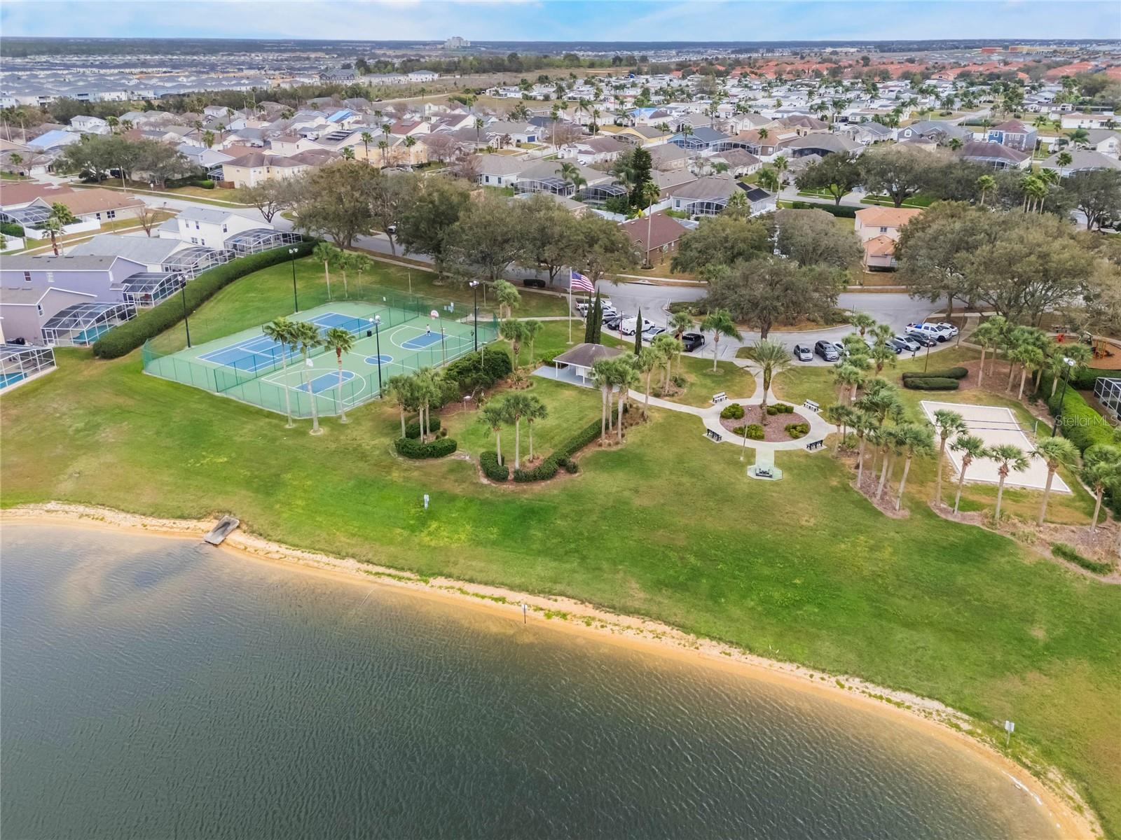 326 MCFEE DR, DAVENPORT, FL, 33897