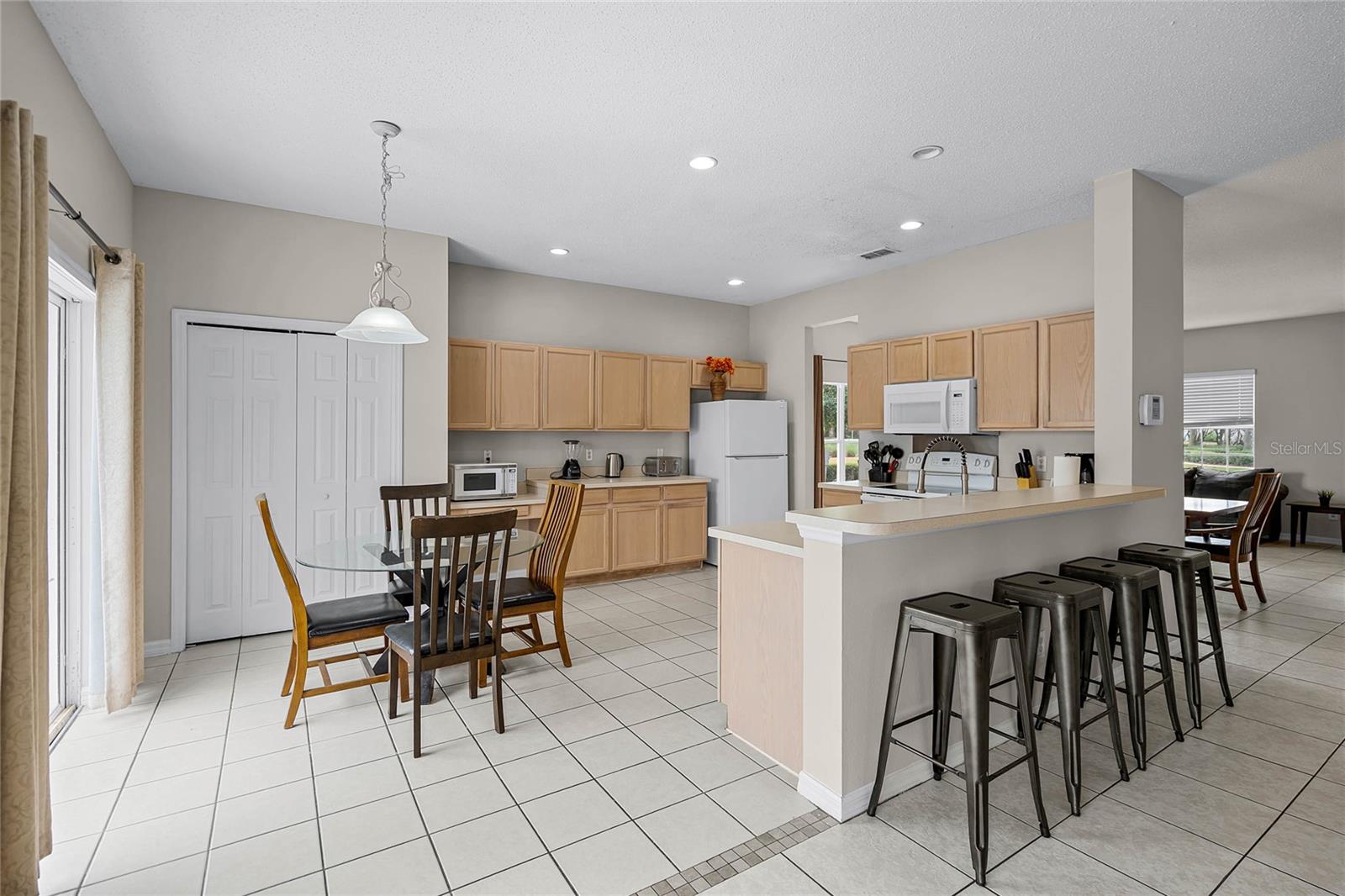 326 MCFEE DR, DAVENPORT, FL, 33897