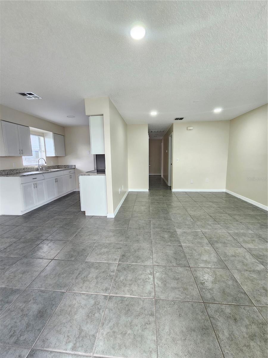 632 E BAY CV, WINTER GARDEN, FL, 34787