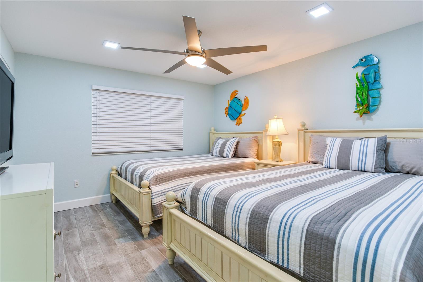 18400 GULF BLVD #1211, INDIAN SHORES, FL, 33785