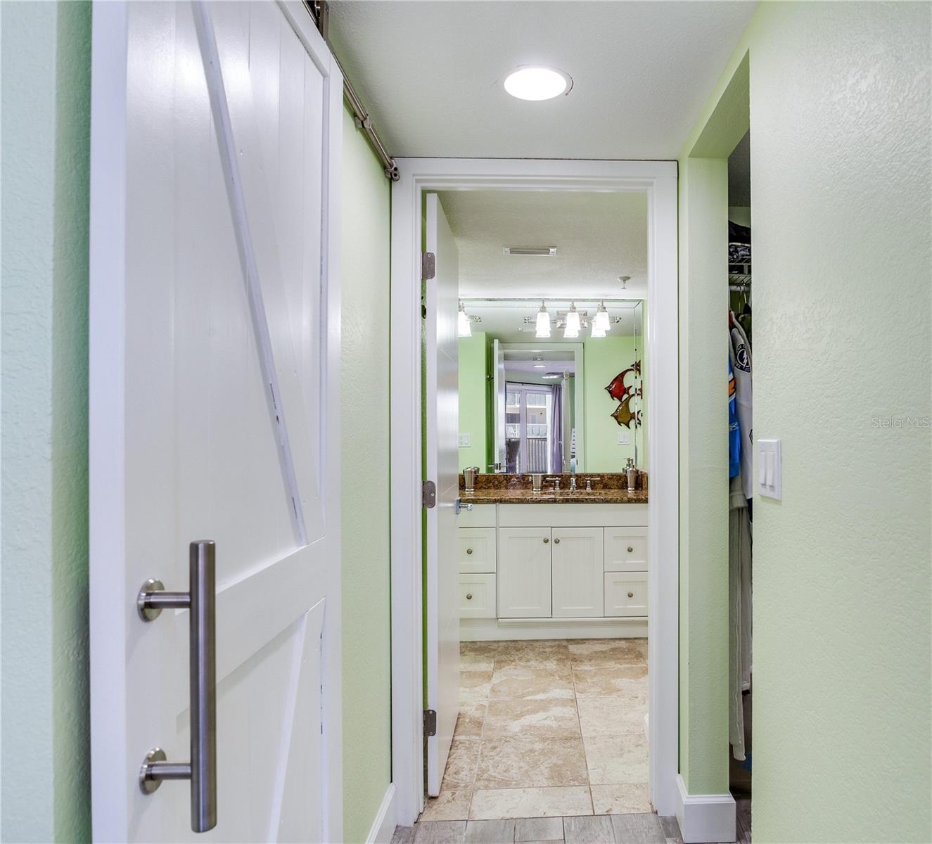 18400 GULF BLVD #1211, INDIAN SHORES, FL, 33785