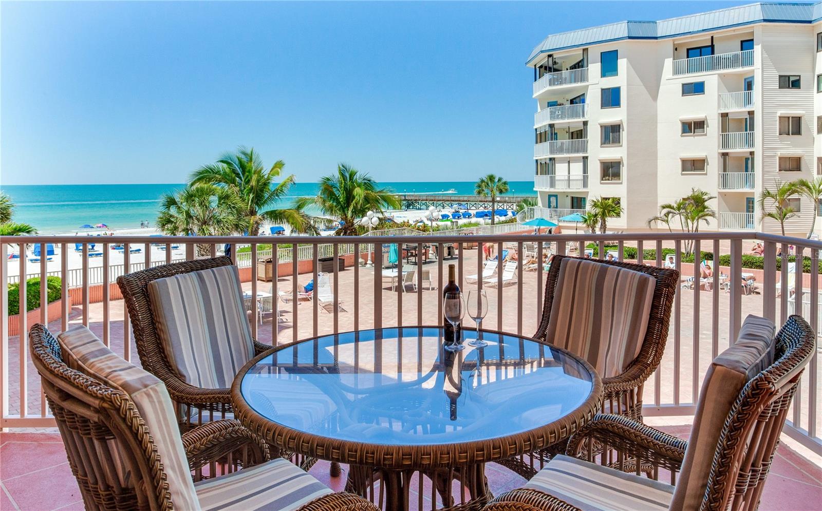 18400 GULF BLVD #1211, INDIAN SHORES, FL, 33785