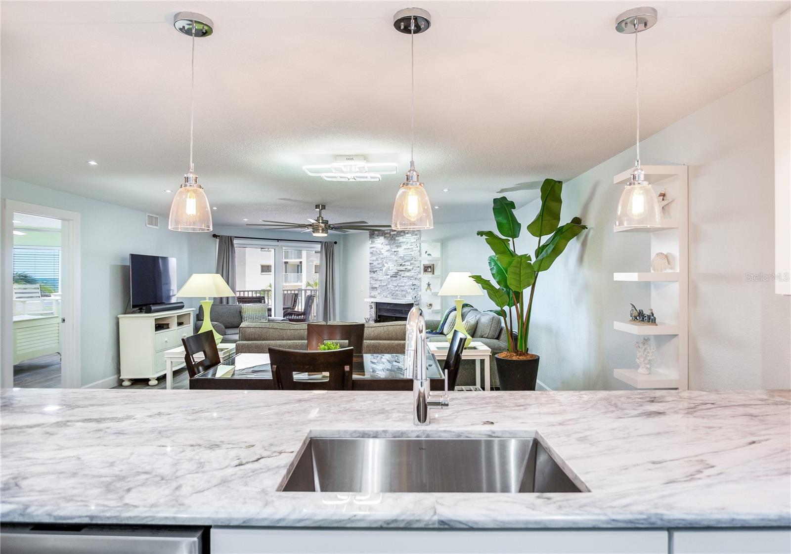 18400 GULF BLVD #1211, INDIAN SHORES, FL, 33785