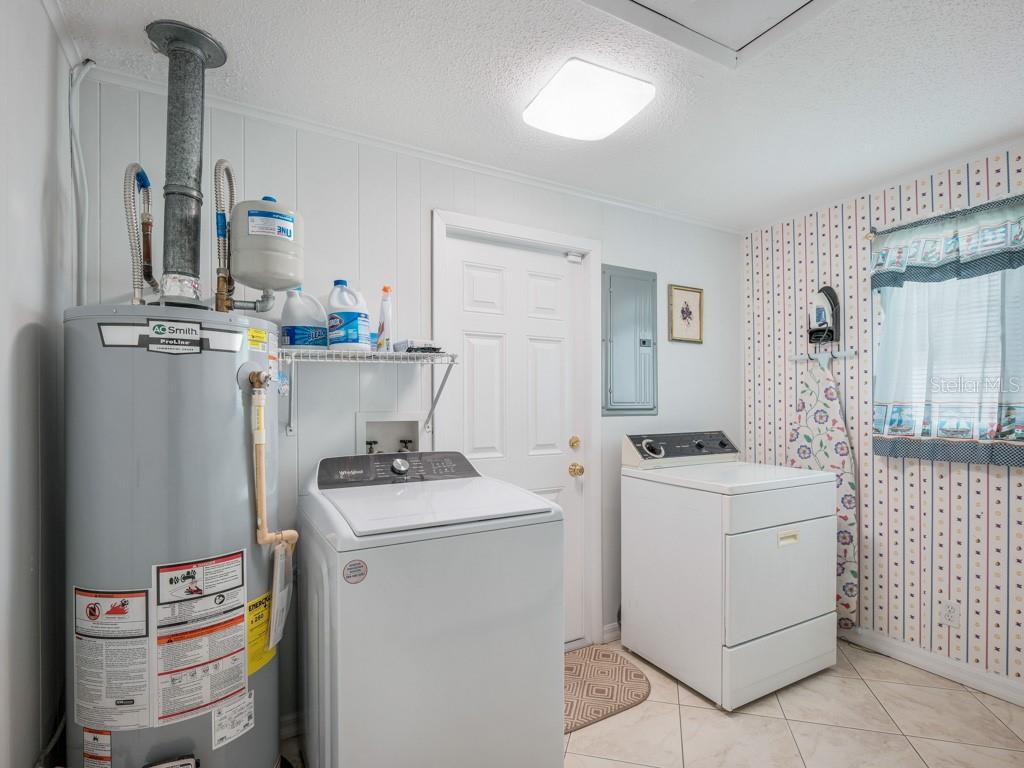 3704 SCHOOLWAY AVE, NEW SMYRNA BEACH, FL, 32169