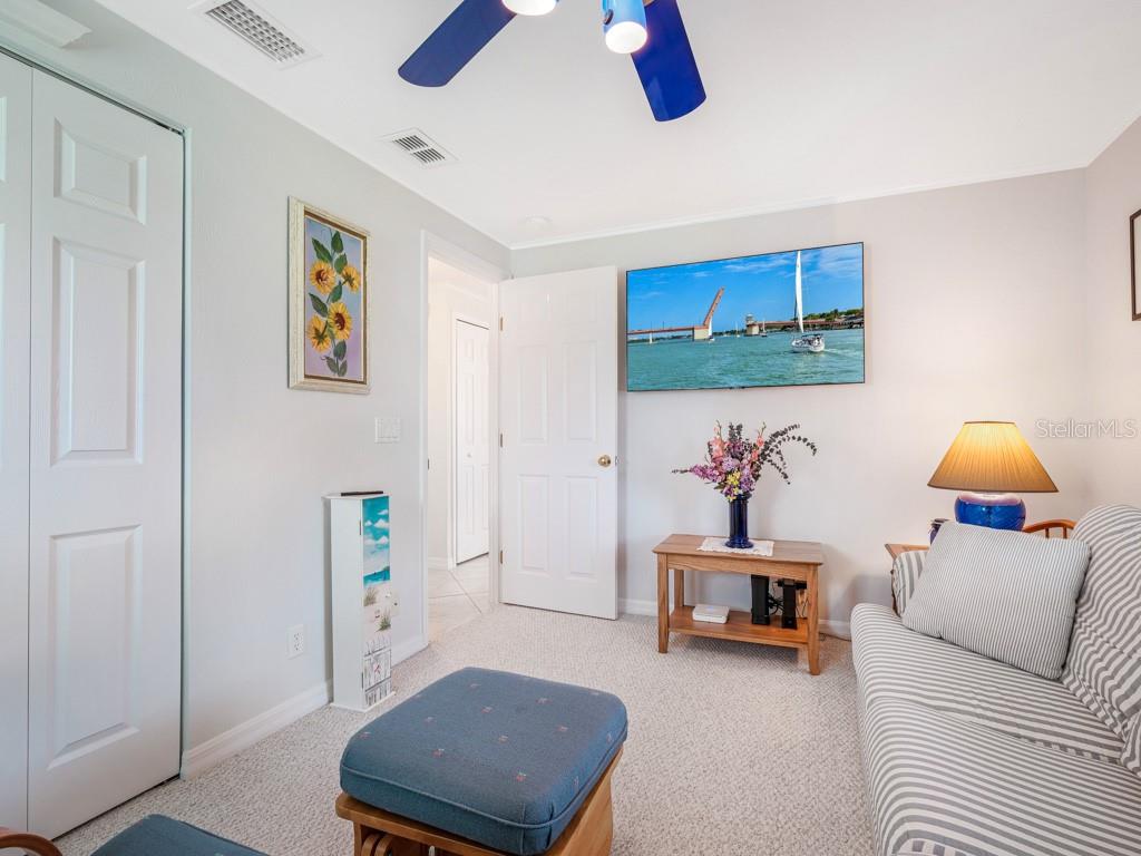 3704 SCHOOLWAY AVE, NEW SMYRNA BEACH, FL, 32169