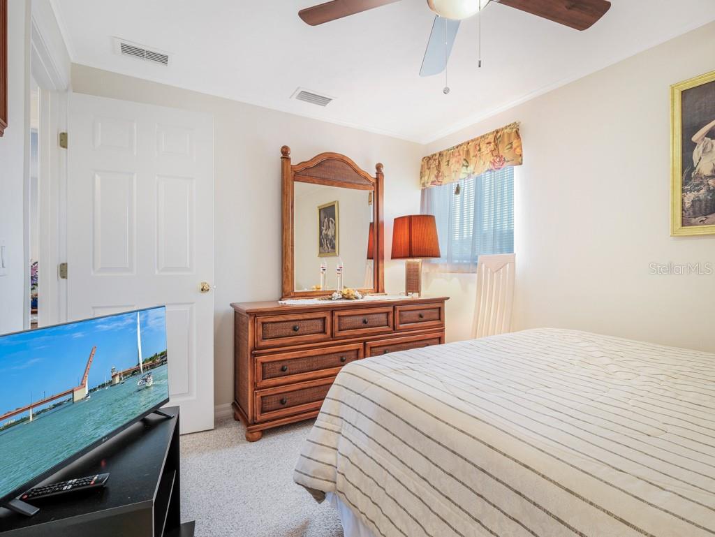 3704 SCHOOLWAY AVE, NEW SMYRNA BEACH, FL, 32169