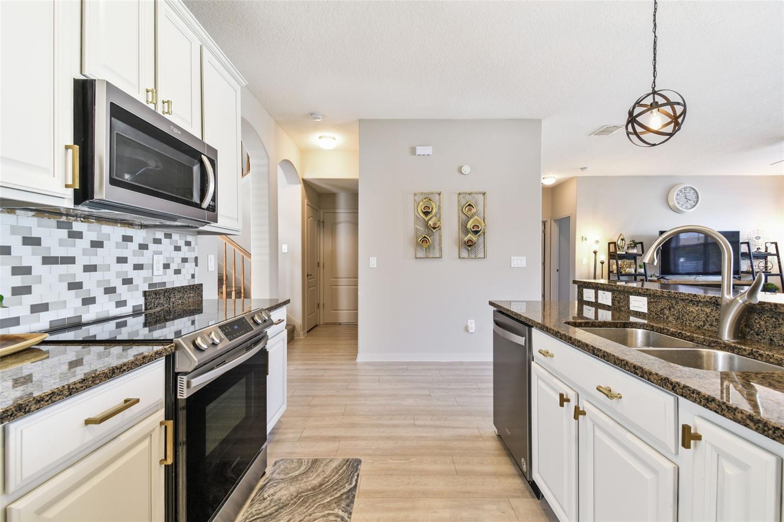 3030 TRINITY COTTAGE DR, LAND O LAKES, FL, 34638