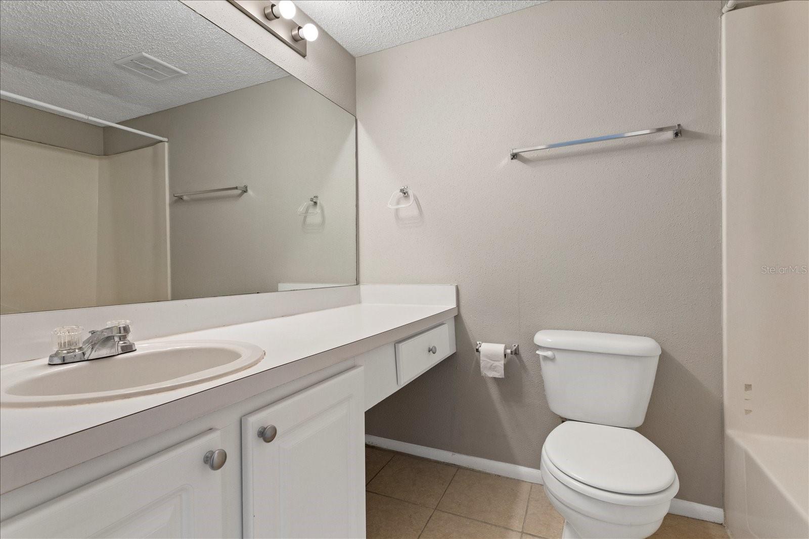 115 OYSTER BAY CIR #320, ALTAMONTE SPRINGS, FL, 32701