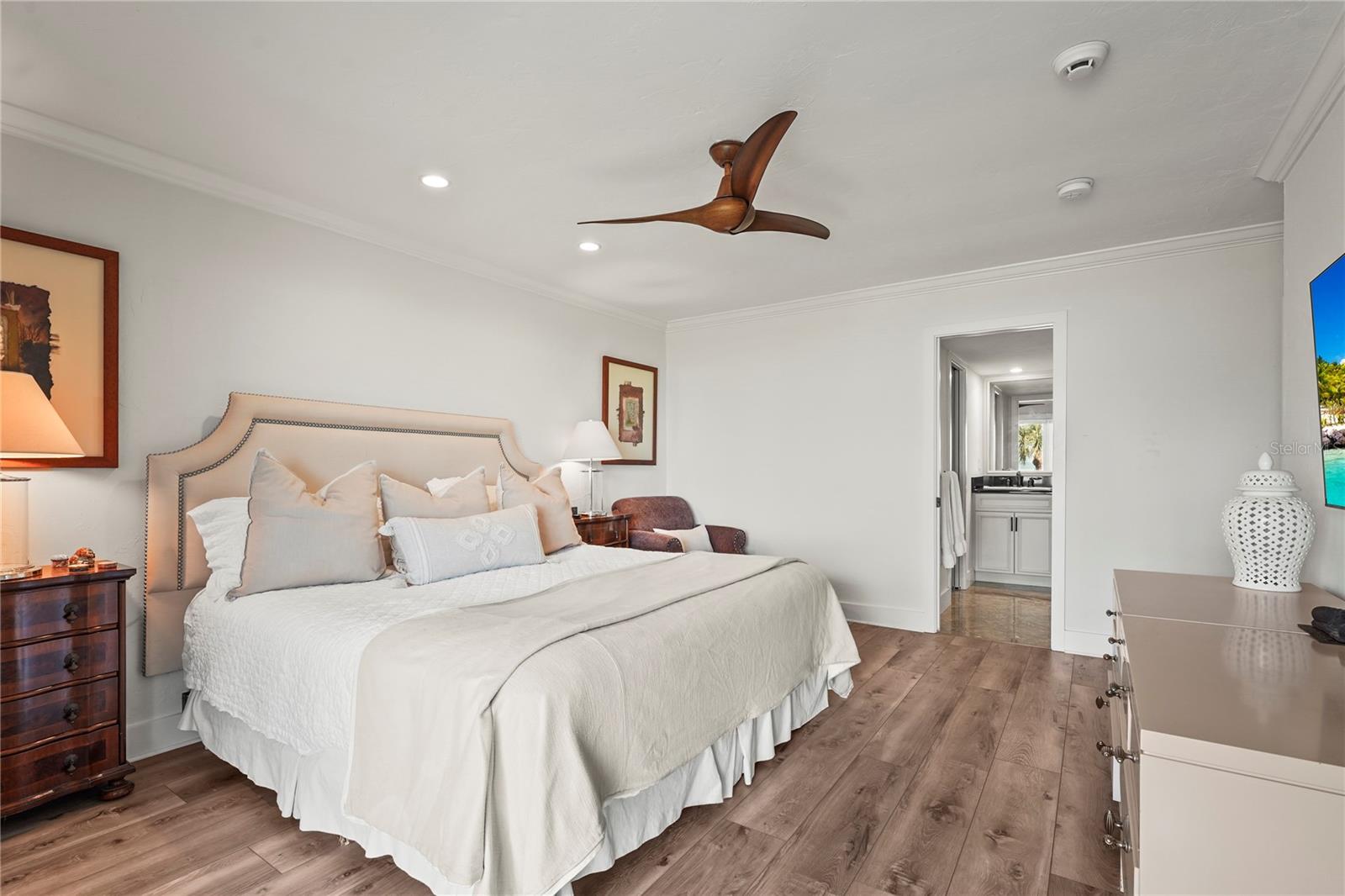 4600 GULF OF MEXICO DR #201, LONGBOAT KEY, FL, 34228