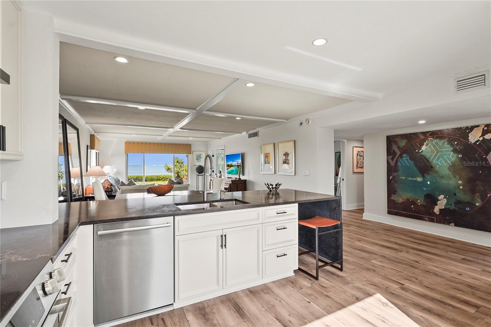 4600 GULF OF MEXICO DR #201, LONGBOAT KEY, FL, 34228