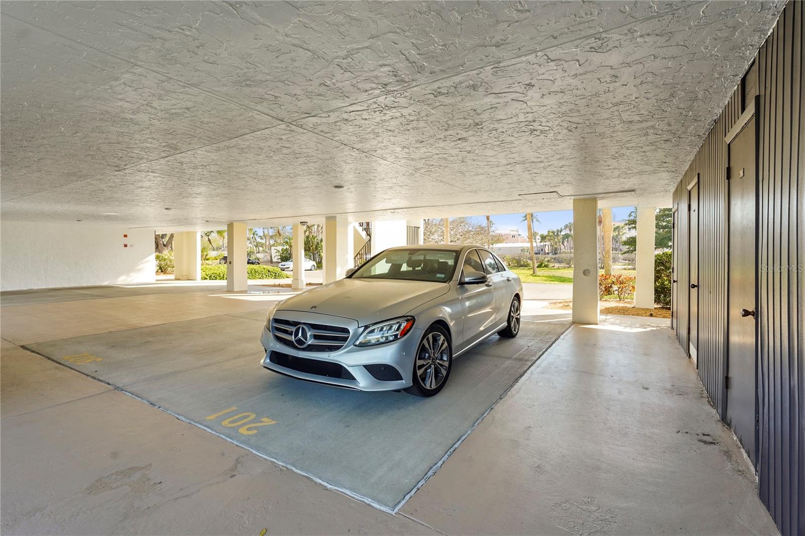 4600 GULF OF MEXICO DR #201, LONGBOAT KEY, FL, 34228