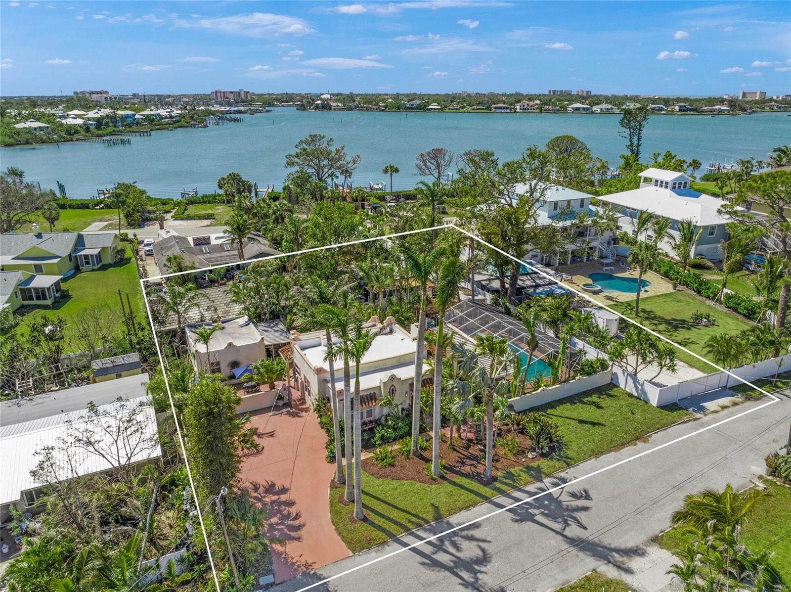 107 NIPPINO TRL W, NOKOMIS, FL, 34275