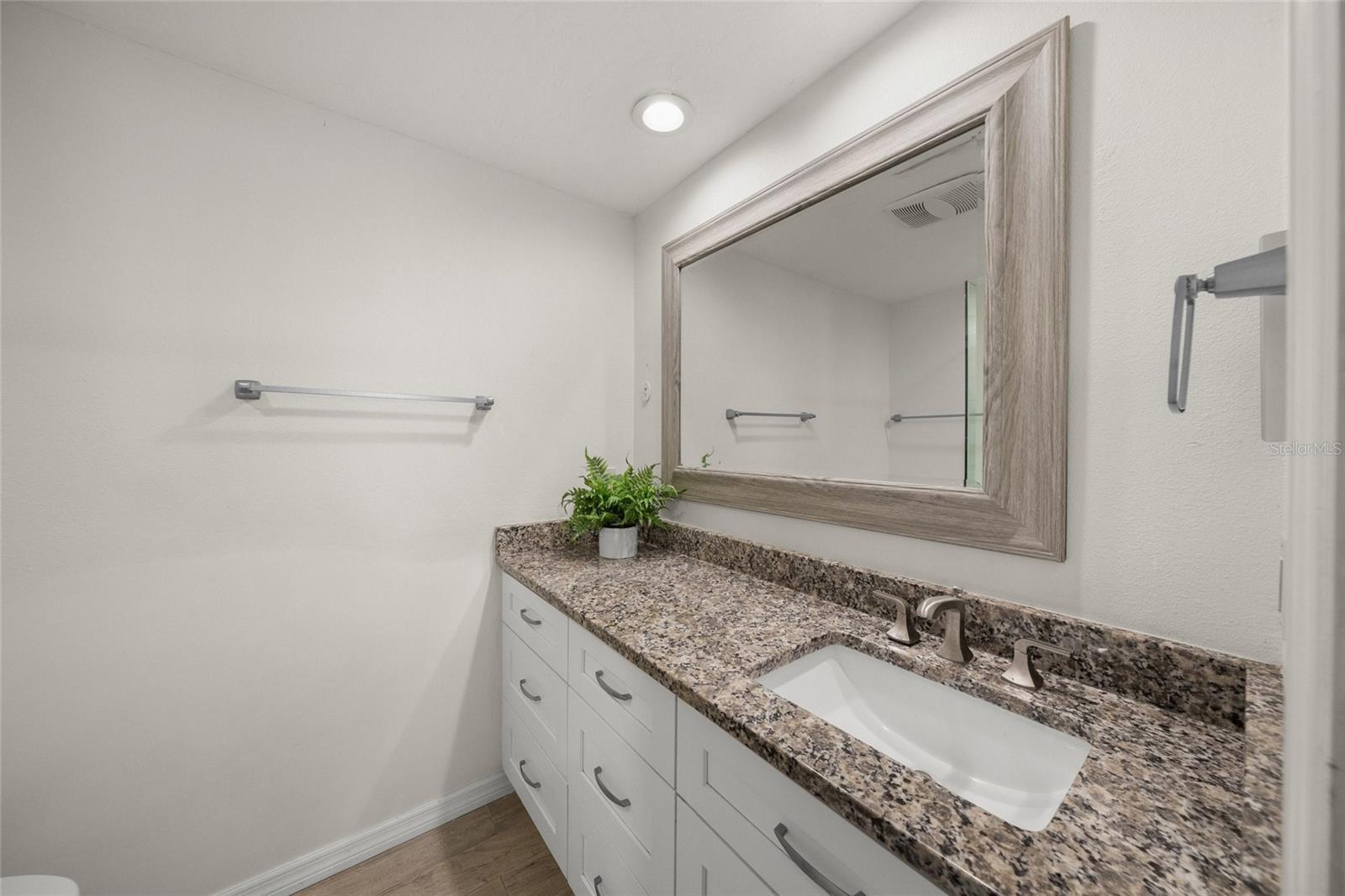 107 NIPPINO TRL W, NOKOMIS, FL, 34275