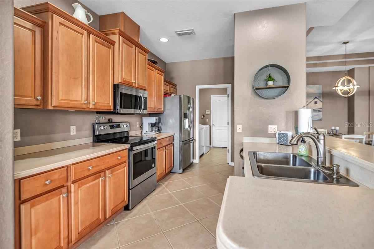 2212 WEAVER BIRD LN, VENICE, FL, 34292