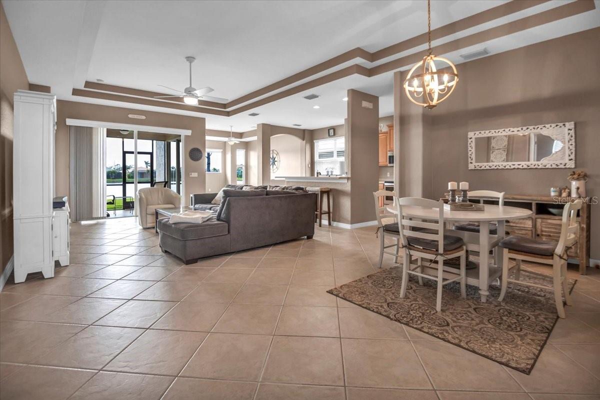 2212 WEAVER BIRD LN, VENICE, FL, 34292