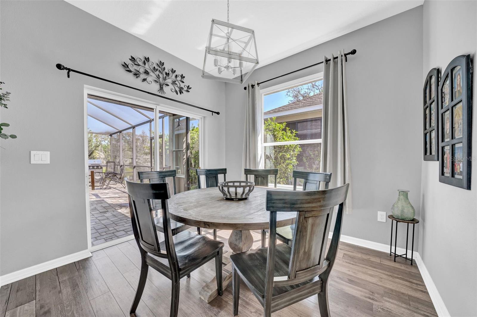 15861 STARLING WATER DR, LITHIA, FL, 33547