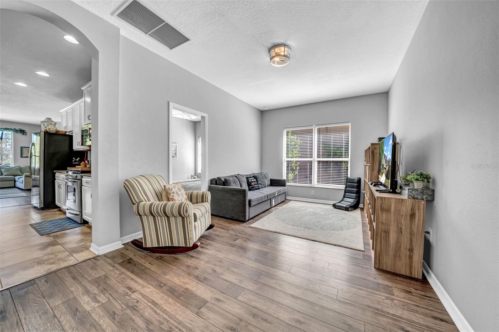 15861 STARLING WATER DR, LITHIA, FL, 33547